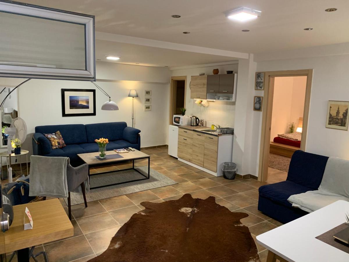 A6 Apartment Újvidék Kültér fotó