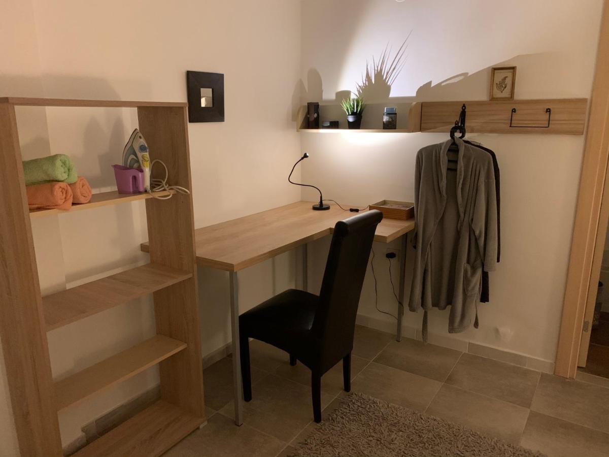 A6 Apartment Újvidék Kültér fotó